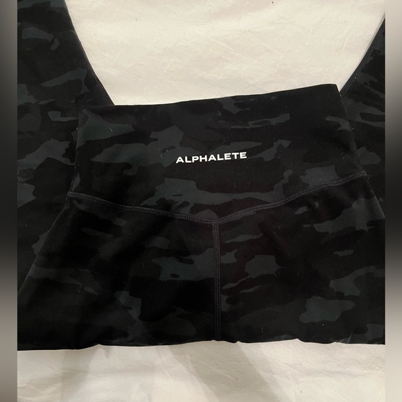 Alphalete Set - Picture 2 of 3